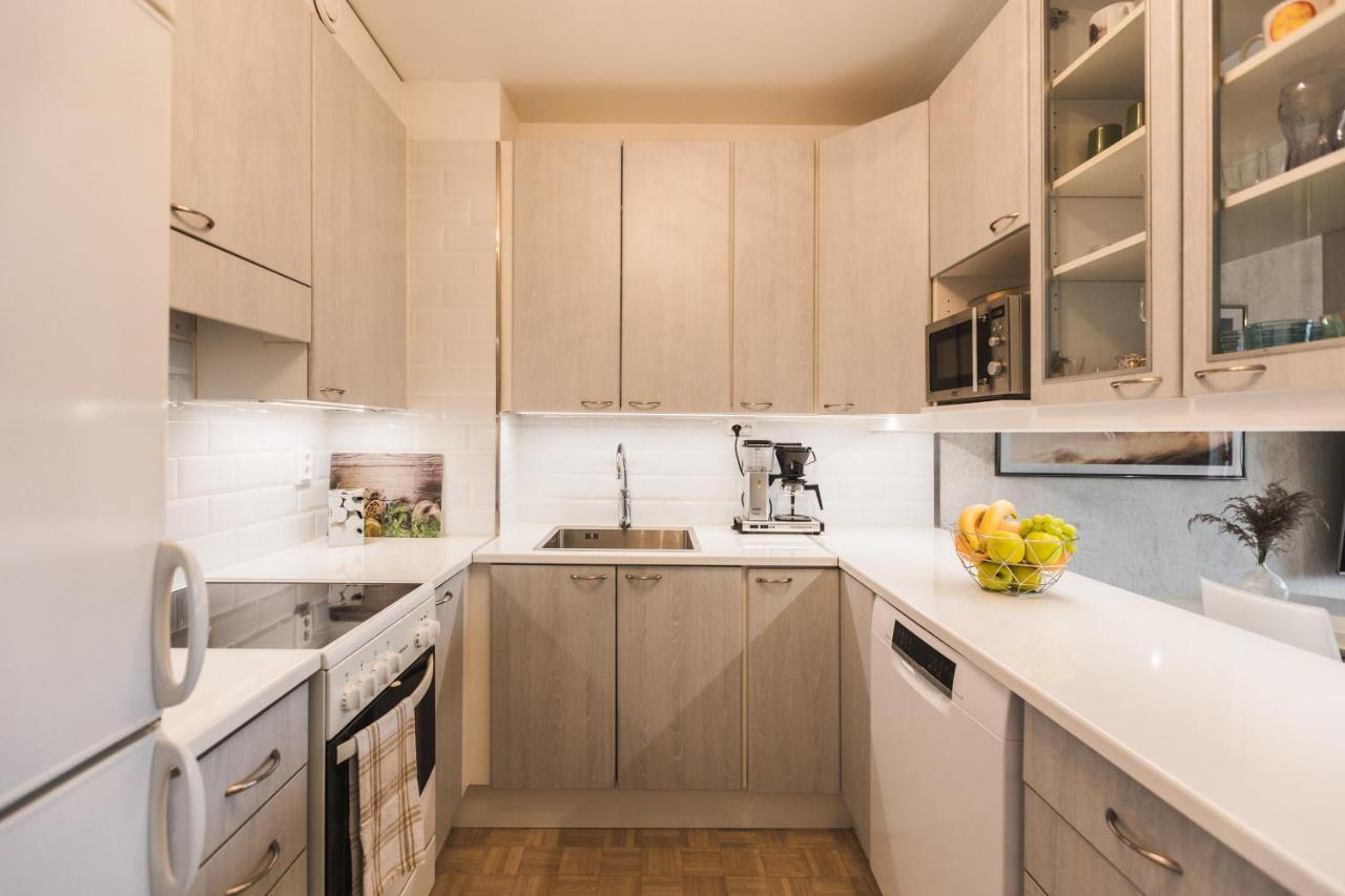 Penthouse With Sauna - King Size Bed - Free Wifi! โรวานิเอมิ ภายนอก รูปภาพ